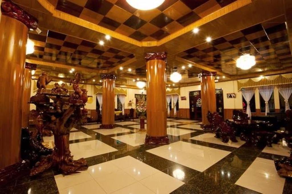 Mittapheap Hotel Kampot Exterior photo